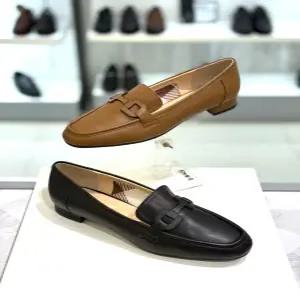 [닥스] 여성 플랫한 닥스로고 포인트 드라이빙슈즈 로퍼 단화 dif503