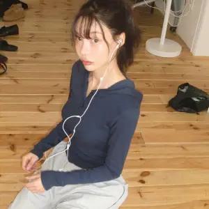 [모코블링]셔링 후드 긴팔티 후드티셔츠 긴팔티셔츠 슬림핏 셔링티셔츠 간절기티