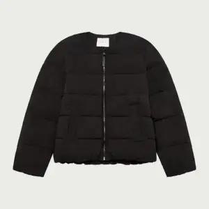 행텐 HC04 여성 라이 웨이트 퀼팅 여성 라이트 웨이트 퀼팅 점퍼_블랙 10540-110-811