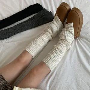 [수앤수][핏보장] 세인트 캐시미어 트임 슬릿 골지 레그워머 (25SO027)