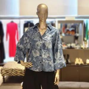 BFW5SNDB8730_루즈핏 패턴데님셔츠