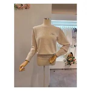 [대구백화점] [클리지]레터링 라운드 와플 니트(CP8WKT04)