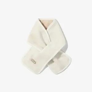 M 넥워머 KQC FK3EQG4020X-CRM 에센셜 플리스 머플러