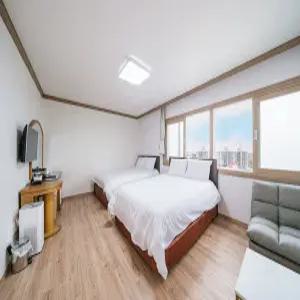 [제주 모텔] 제주 탑아일랜드 호텔 (제주시)