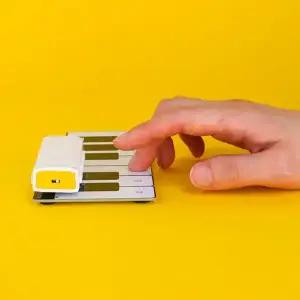 치즈스틱용 터치 피아노