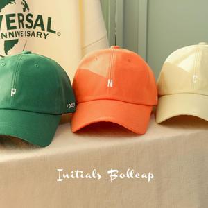 심플 이니셜 자수 볼캡 남녀공용