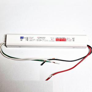 방수 SMPS DC12V 100W 슬림철 LTS100W12 조명기기용컨버터 12V전환 변환안정기 LED바 3구모듈 침대조명안정기