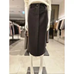 [리스트](신세계 사우스시티)모던 슬릿 미디 스커트 TWWSKO82010