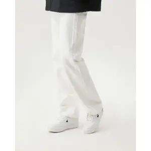 [르꼬끄](센텀시티점)리치알트 V2 (QQ123LCU12_WHT)