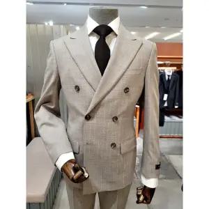 갤러리아 24 S/S 본 테일러드핏 베이지 스트라이프 남성 더블정장 BN4SJA022