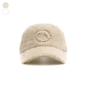 [게스]뽀글이 볼캡 MM4A1081