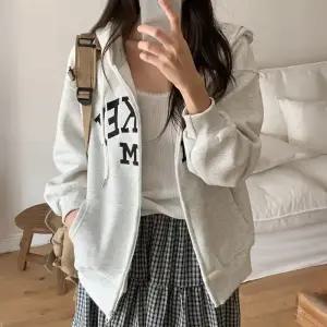 [코코블랑] 하키 패치 투웨이 후드집업