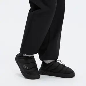 [내셔널지오그래픽]내셔널지오그래픽 N254UWT351 플러피 슬립온 V2 BLACK