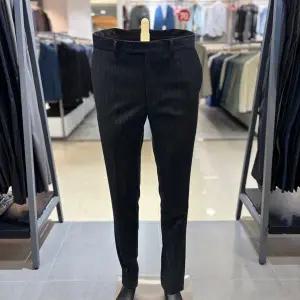 [레노마]F/W 가을,겨울 네이비 스트라이프 울 캐시미어 정장 팬츠QDMSP56_BP