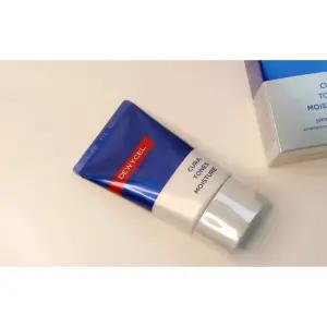 [정품] 듀이셀 큐라톤즈 모이스춰 남자 파운데이션 비비크림 선크림 수분 진정 아쿠아세라마이드 올인원