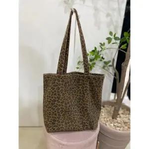 갤러리아 [레코브]레오파트워싱에코백(LC63EBAH502X)