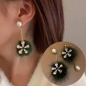 야르 페이크퍼 패션 귀걸이