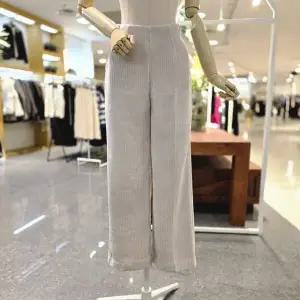 [대구백화점] [멜로디가든]벨벳골지 일자팬츠(M25WAP107)