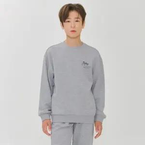 오션스카이 HC04 에센셜 그래픽 맨투맨 티셔츠 에센셜 그래픽 맨투맨 티셔츠 EEJB5105