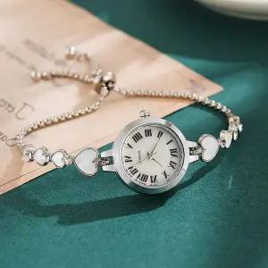 [골드스마일]여성 손목시계 실버 세련 포인트 코디 큐빅