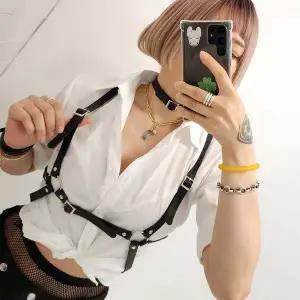 바디스트렙 벨트 여자 가죽 하네스