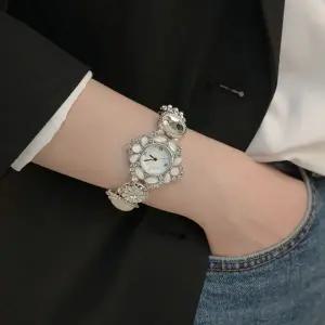 [콩심팥심]시후주얼리 빅 진주 크리스탈 Japan Movement 시계 WL272W