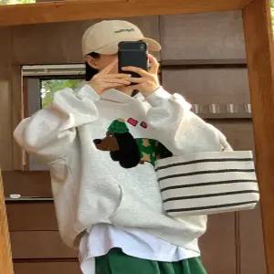 포우포우 부클 오버핏 후드 (one color)