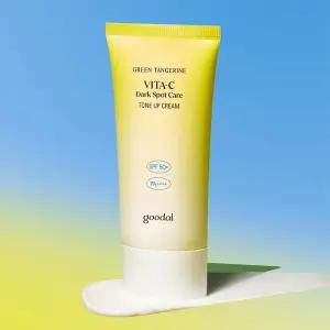 구달 청귤 비타C 잡티 톤업크림 (AD)