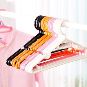 소호리빙 니트 어깨뿔방지 논슬립 회전식고리 솔리드 옷걸이 30P