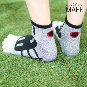 [어바웃삭스]메이프 프리미엄 두꺼운 등산 스포츠 발가락 양말 남자 단목10족
