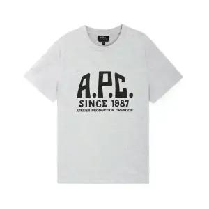 아페쎄 공용 로고 그리스 샤인 반팔티 COHBU M26442 PLA