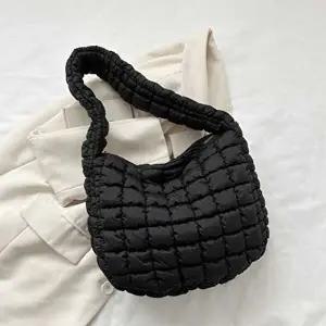 소프트패딩백 소프트?팅백 구름보부상백 (블랙)-WCE20E7