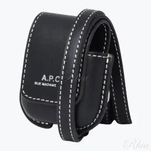 아페쎄 맥스 에어팟 케이스 PXAWV M63423 LZZ