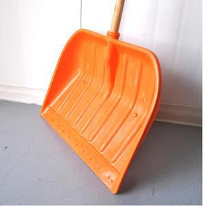 바퀴달린 대형 다용도 넉가래 제설도구 눈밀이 장비 비료삽 주말농장