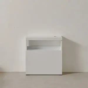 우아미가구 루하 침대 옆 낮은 틈새수납장 600