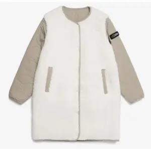 [롯데백화점]내셔널지오그래픽 여성 웨이젤라 리버시블 롱기장 플리스 집업 N224WFJ130