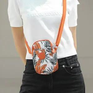 여성 엄마용 나들이 미니 크로스백 가벼운 패턴 디자인