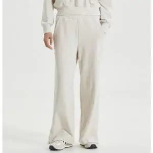 [뉴발란스] 벨루아 골지 와이드팬츠 W B1 NBMLF4W052 64 76 AC