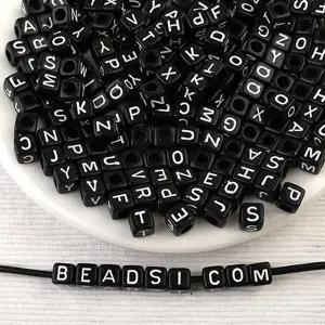 비즈아이 [678-52]알파벳비즈 아크릴이니셜 사각이니셜 6mm 블랙/화이트알파벳 ,10g(약60개)