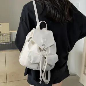 여성 캐주얼백팩 인조가죽 백팩 데일리백 D9017 노라