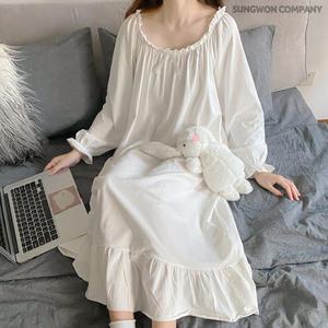 이너퀸 프리수 여성용 빅사이즈 밴딩 프릴 긴팔 공주 롱 화이트 원피스 홈웨어 이지웨어 잠옷 러플긴팔원피스