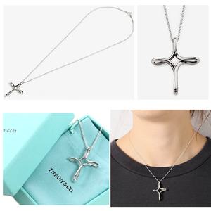 여자 남자 티파니 인피니티 크로스 목걸이 실버 십자가 펜던트 성물 선물 생일 기념일 여자친구 와이프 남자친구