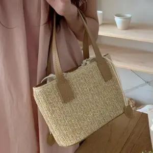 여름 미니 라탄백 왕골백 토트 라피아 백 가방
