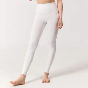 [아우트]크림 요가 운동 요가팬츠 바지 9부 1P