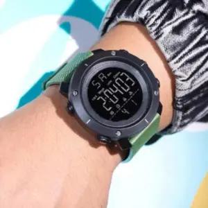 [다잇템]남성 스톱워치 운동 알람시계 패션시계