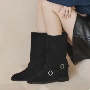 [무크] 여화 비알라 소가죽 하프부츠 2colors