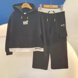 [에스핏] HC08 스마일 후드 와이드세트TR 에스핏주니어 여아/겨울기모 상하세트  S (S23506646)