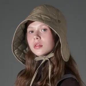 [롯데백화점]화이트샌즈 고밀도 퀼팅 패딩 보닛 햇 오네가