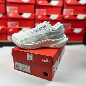 [푸마] 디비에이트 나이트로 3 가벼운 발편한 런닝화 러닝화 309707-10