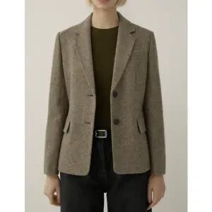 [리스트](김해점) 투버튼 헤링본 베이직 자켓